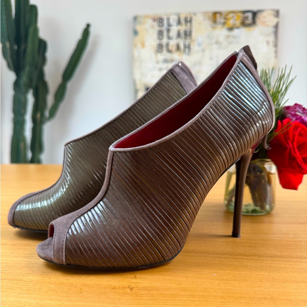 GORGEOUS high heel booties Sz 10 Charles Jourdan Paris